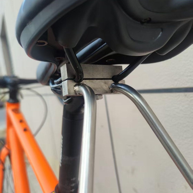 แร็คจักรยานสแตนเลสด้านหลัง แข็ - Mountain Biking Bag บทวิจารณ์และราคา